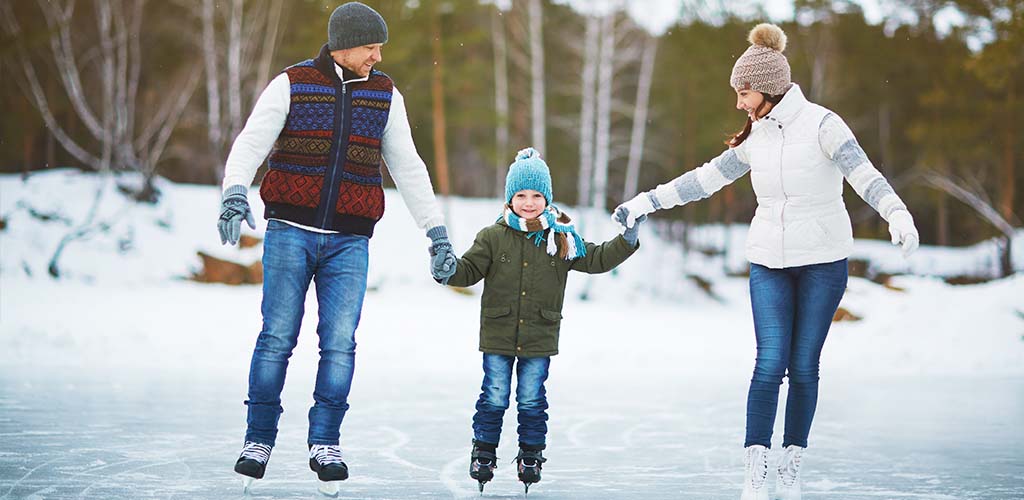 A family skiing.